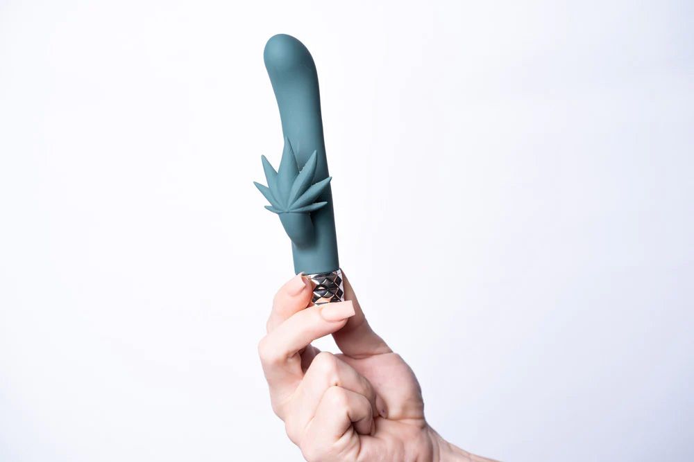 Kusha Conejo Cannabis Silicona Recargable 10 Funciones